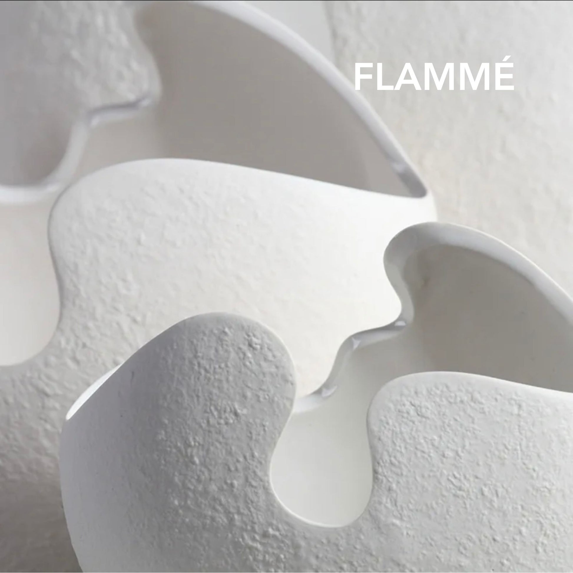 Modern Ceramic Vase (Set) - FLAMMÉ Candle Dust